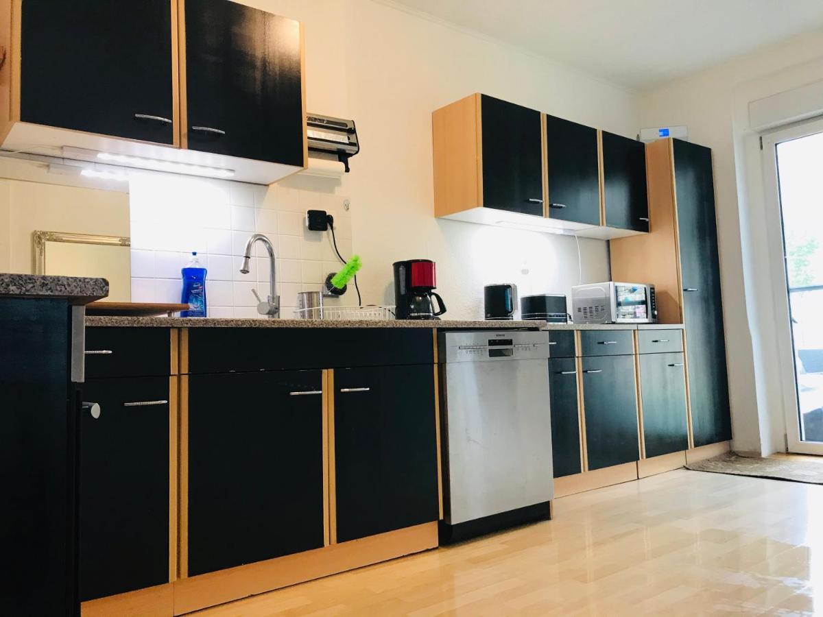 "Casa20200" 2 X Apartments Je 150Qm Fuer Business, Familien, Gruppen, Handwerker 15Min Von Berlin, Erdbeerhof, Outlet B5, 5Min Vom See Falkensee !! 2 Apartment Each 150Qm For Business , Families 15Min From Berlin!! Kültér fotó